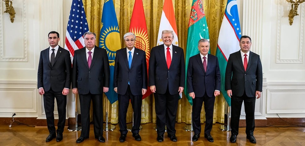 Станы 5 ба Трамп